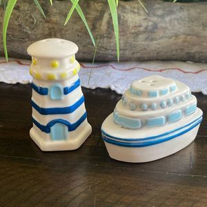 Cracker Barrel Ceramic Lighthouse & Boat Salt And Pepper